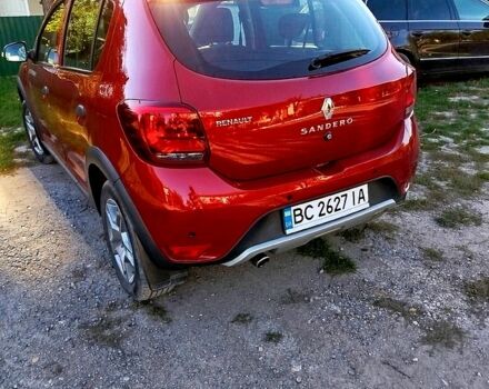 Рено Сандеро 2019 в Каменце-Подольском на Automoto.ua Красный Рено Сандеро, объемом двигателя 0.9 л и пробегом 49 тыс. км за 10700 $, фото 1 на Automoto.ua