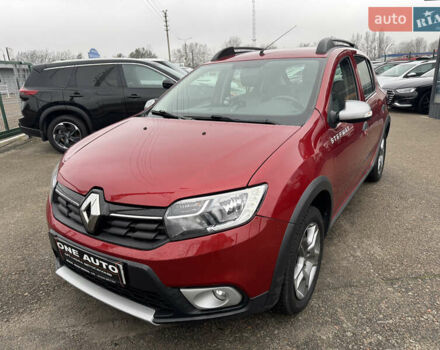 Червоний Рено Сандеро, об'ємом двигуна 0.9 л та пробігом 75 тис. км за 8890 $, фото 1 на Automoto.ua