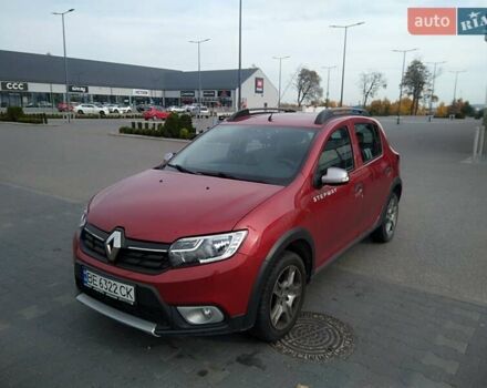 Красный Рено Сандеро, объемом двигателя 0.9 л и пробегом 59 тыс. км за 10500 $, фото 1 на Automoto.ua