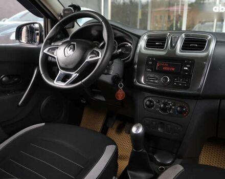 Рено Сандеро, объемом двигателя 1.5 л и пробегом 173 тыс. км за 10500 $, фото 8 на Automoto.ua