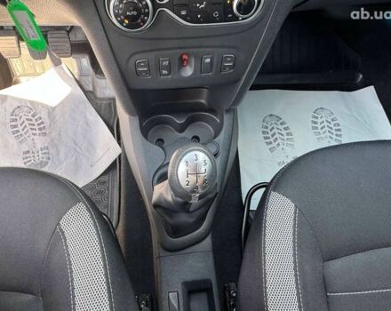 Рено Сандеро, объемом двигателя 1.5 л и пробегом 77 тыс. км за 11200 $, фото 16 на Automoto.ua