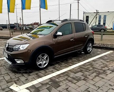 Рено Сандеро, об'ємом двигуна 0.9 л та пробігом 96 тис. км за 10400 $, фото 13 на Automoto.ua