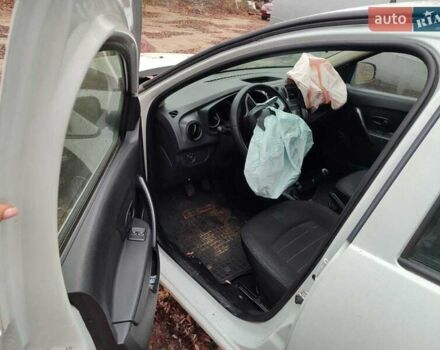 Рено Сандеро, об'ємом двигуна 1 л та пробігом 180 тис. км за 3500 $, фото 3 на Automoto.ua