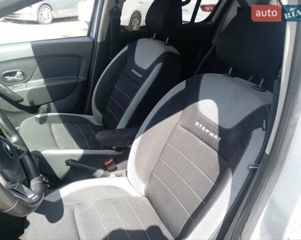 Рено Сандеро, об'ємом двигуна 0.9 л та пробігом 74 тис. км за 4900 $, фото 1 на Automoto.ua