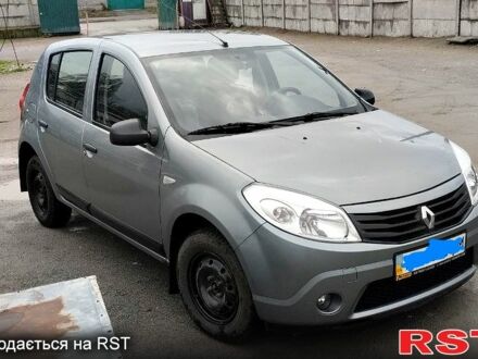 Рено Сандеро, объемом двигателя 1.4 л и пробегом 70 тыс. км за 7000 $, фото 1 на Automoto.ua