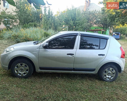 Сірий Рено Сандеро, об'ємом двигуна 1.6 л та пробігом 146 тис. км за 4800 $, фото 4 на Automoto.ua