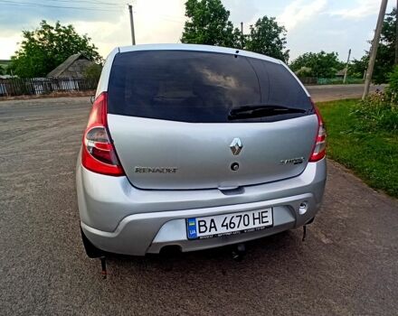 Сірий Рено Сандеро, об'ємом двигуна 1.4 л та пробігом 232 тис. км за 4200 $, фото 3 на Automoto.ua