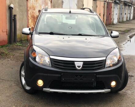 Серый Рено Сандеро, объемом двигателя 1.6 л и пробегом 125 тыс. км за 5500 $, фото 10 на Automoto.ua