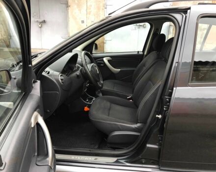 Серый Рено Сандеро, объемом двигателя 1.6 л и пробегом 125 тыс. км за 5500 $, фото 11 на Automoto.ua