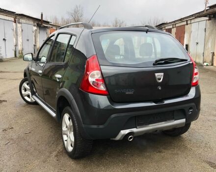 Серый Рено Сандеро, объемом двигателя 1.6 л и пробегом 125 тыс. км за 5500 $, фото 8 на Automoto.ua