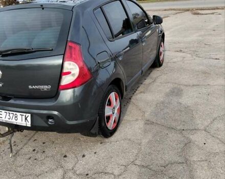 Серый Рено Сандеро, объемом двигателя 1.4 л и пробегом 190 тыс. км за 4600 $, фото 4 на Automoto.ua