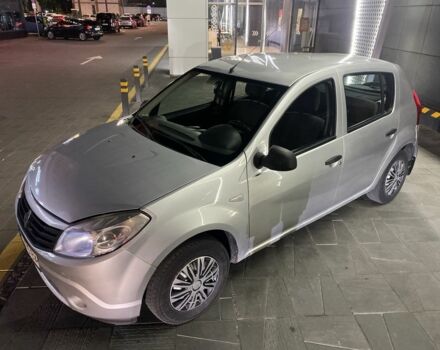 Серый Рено Сандеро, объемом двигателя 1.4 л и пробегом 312 тыс. км за 3500 $, фото 4 на Automoto.ua