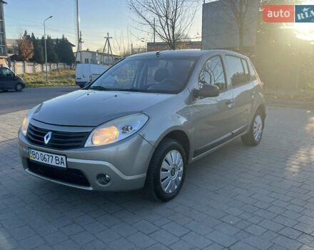 Серый Рено Сандеро, объемом двигателя 1.39 л и пробегом 200 тыс. км за 3900 $, фото 30 на Automoto.ua