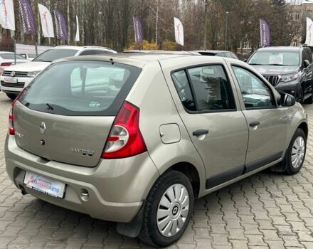 Серый Рено Сандеро, объемом двигателя 1.4 л и пробегом 202 тыс. км за 5400 $, фото 6 на Automoto.ua