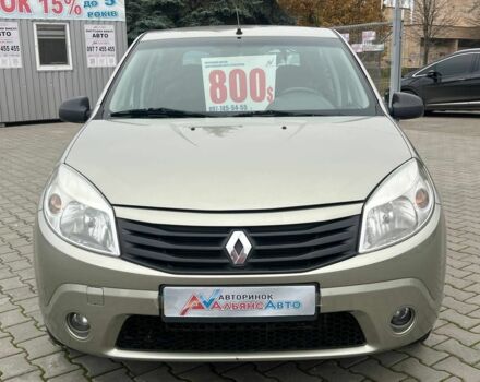 Серый Рено Сандеро, объемом двигателя 1.4 л и пробегом 202 тыс. км за 5400 $, фото 1 на Automoto.ua