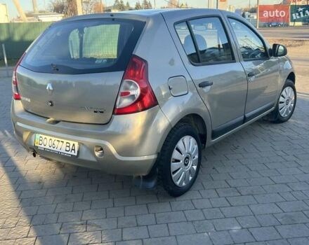 Сірий Рено Сандеро, об'ємом двигуна 1.39 л та пробігом 204 тис. км за 4900 $, фото 3 на Automoto.ua