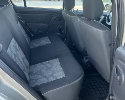 Серый Рено Сандеро, объемом двигателя 1.39 л и пробегом 200 тыс. км за 3900 $, фото 45 на Automoto.ua