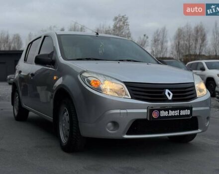 Серый Рено Сандеро, объемом двигателя 1.39 л и пробегом 252 тыс. км за 5300 $, фото 5 на Automoto.ua