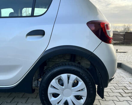 Серый Рено Сандеро, объемом двигателя 1.5 л и пробегом 177 тыс. км за 7800 $, фото 8 на Automoto.ua