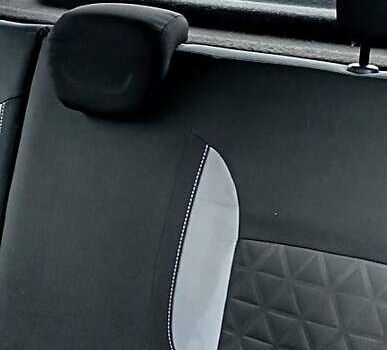 Серый Рено Сандеро, объемом двигателя 1.6 л и пробегом 114 тыс. км за 7850 $, фото 11 на Automoto.ua