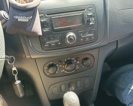 Серый Рено Сандеро, объемом двигателя 1.15 л и пробегом 130 тыс. км за 6800 $, фото 10 на Automoto.ua