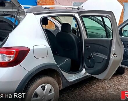 Сірий Рено Сандеро, об'ємом двигуна 1.6 л та пробігом 114 тис. км за 7850 $, фото 2 на Automoto.ua