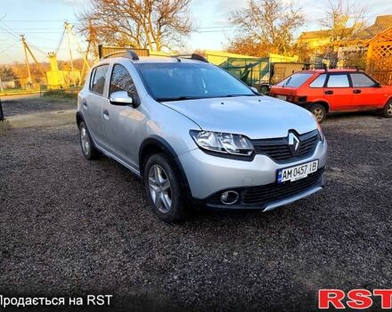 Серый Рено Сандеро, объемом двигателя 1.5 л и пробегом 106 тыс. км за 7500 $, фото 3 на Automoto.ua