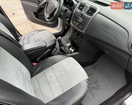 Серый Рено Сандеро, объемом двигателя 1.5 л и пробегом 118 тыс. км за 9499 $, фото 26 на Automoto.ua