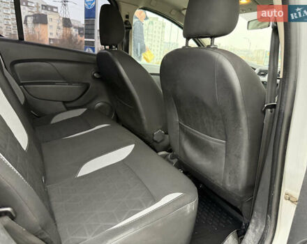 Серый Рено Сандеро, объемом двигателя 1.46 л и пробегом 198 тыс. км за 6599 $, фото 26 на Automoto.ua