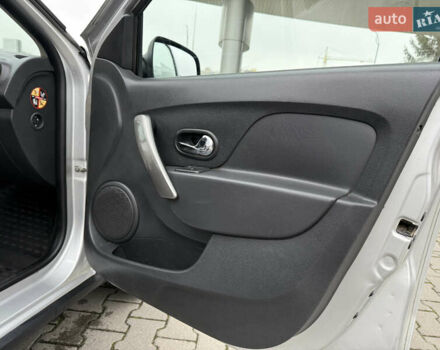 Серый Рено Сандеро, объемом двигателя 1.46 л и пробегом 216 тыс. км за 6499 $, фото 31 на Automoto.ua