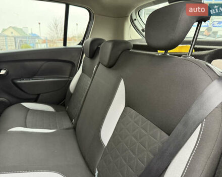 Серый Рено Сандеро, объемом двигателя 1.46 л и пробегом 216 тыс. км за 6499 $, фото 24 на Automoto.ua