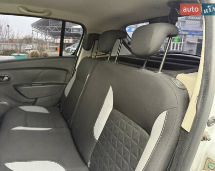 Серый Рено Сандеро, объемом двигателя 1.46 л и пробегом 198 тыс. км за 6599 $, фото 22 на Automoto.ua