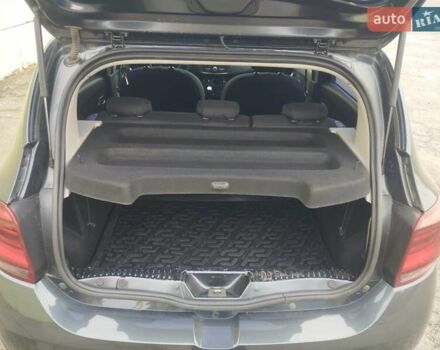 Серый Рено Сандеро, объемом двигателя 1.46 л и пробегом 214 тыс. км за 10999 $, фото 7 на Automoto.ua