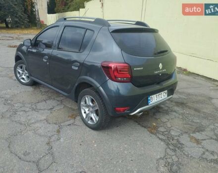 Серый Рено Сандеро, объемом двигателя 1.46 л и пробегом 214 тыс. км за 10999 $, фото 5 на Automoto.ua