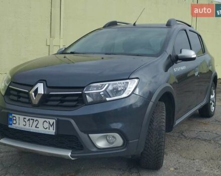 Серый Рено Сандеро, объемом двигателя 1.46 л и пробегом 214 тыс. км за 10999 $, фото 1 на Automoto.ua