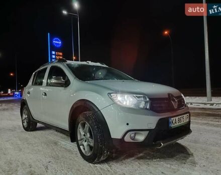 Серый Рено Сандеро, объемом двигателя 1.46 л и пробегом 168 тыс. км за 11000 $, фото 2 на Automoto.ua