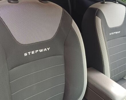 Серый Рено Сандеро, объемом двигателя 1.5 л и пробегом 46 тыс. км за 12100 $, фото 7 на Automoto.ua