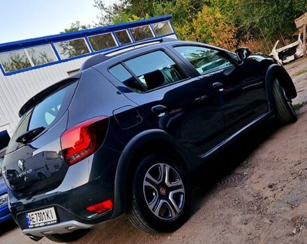 Сірий Рено Сандеро, об'ємом двигуна 0.9 л та пробігом 87 тис. км за 10999 $, фото 3 на Automoto.ua