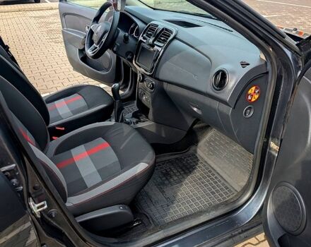 Серый Рено Сандеро, объемом двигателя 1.5 л и пробегом 130 тыс. км за 11750 $, фото 1 на Automoto.ua