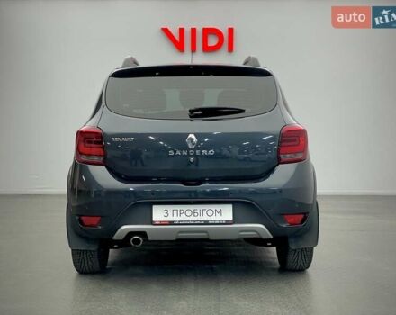 Серый Рено Сандеро, объемом двигателя 1 л и пробегом 58 тыс. км за 10884 $, фото 5 на Automoto.ua