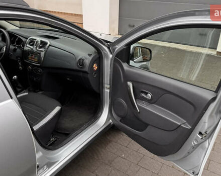 Серый Рено Сандеро, объемом двигателя 1.46 л и пробегом 39 тыс. км за 11800 $, фото 8 на Automoto.ua