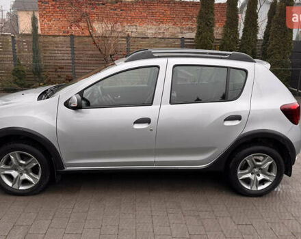 Серый Рено Сандеро, объемом двигателя 1.46 л и пробегом 39 тыс. км за 11800 $, фото 3 на Automoto.ua