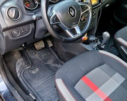 Серый Рено Сандеро, объемом двигателя 0.9 л и пробегом 87 тыс. км за 10999 $, фото 4 на Automoto.ua