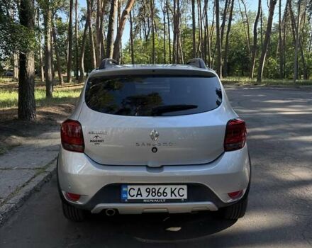 Серый Рено Сандеро, объемом двигателя 1.46 л и пробегом 75 тыс. км за 9500 $, фото 12 на Automoto.ua