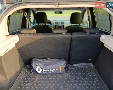 Сірий Рено Сандеро, об'ємом двигуна 0.9 л та пробігом 58 тис. км за 10500 $, фото 2 на Automoto.ua