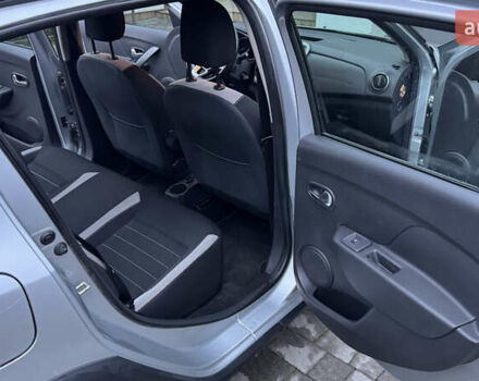 Серый Рено Сандеро, объемом двигателя 1.46 л и пробегом 39 тыс. км за 12300 $, фото 24 на Automoto.ua