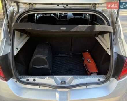 Серый Рено Сандеро, объемом двигателя 1.46 л и пробегом 75 тыс. км за 9500 $, фото 11 на Automoto.ua