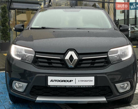 Сірий Рено Сандеро, об'ємом двигуна 0.9 л та пробігом 12 тис. км за 11300 $, фото 2 на Automoto.ua