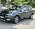 Серый Рено Сандеро, объемом двигателя 0 л и пробегом 7 тыс. км за 12900 $, фото 1 на Automoto.ua
