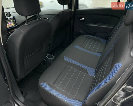 Сірий Рено Сандеро, об'ємом двигуна 0.9 л та пробігом 12 тис. км за 11300 $, фото 8 на Automoto.ua